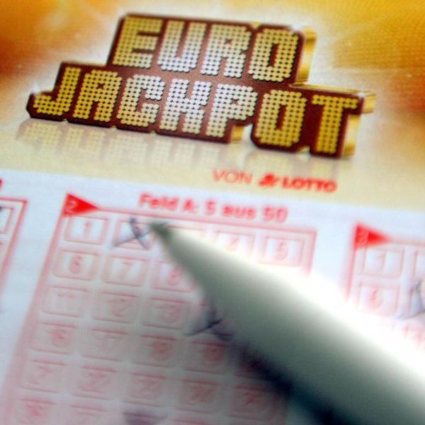 Die aktuellen Gewinnzahlen und Quoten im Eurolotto Die aktuellen Gewinnzahlen und Quoten im Eurolotto (Foto)