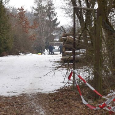 6 tote Teenager nach Party in Gartenlaube entdeckt - Kripo ermittelt 6 tote Teenager nach Party in Gartenlaube entdeckt - Kripo ermittelt (Foto)