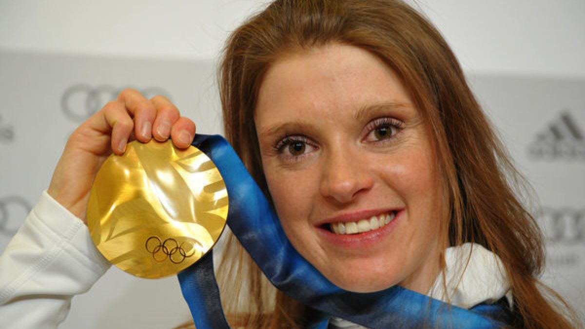Die Wintersportlerin Evi Sachenbacher-Stehle erhielt zahlreiche Auszeichnungen. (Foto)