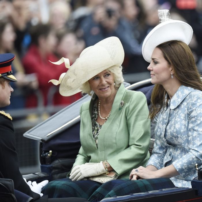 Eifersuchts-Drama! Camilla flirtet Kates Vater an Eifersuchts-Drama! Camilla flirtet Kates Vater an (Foto)