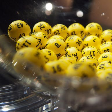 Eurolotto-Gewinnzahlen und Quoten für den höchsten Jackpot aller Zeiten Eurolotto-Gewinnzahlen und Quoten für den höchsten Jackpot aller Zeiten (Foto)