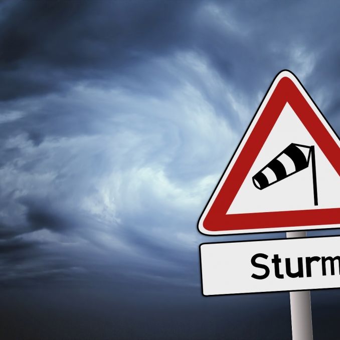 Unwetterwarnung! Sturmtief "Wilfried" fegt über Deutschland hinweg Unwetterwarnung! Sturmtief "Wilfried" fegt über Deutschland hinweg (Foto)