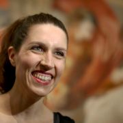 Kommt aus der Kleinkunst: Christine Prayon. Kommt aus der Kleinkunst: Christine Prayon.