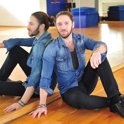 Gil Ofarim verletzt! Bedeutet DAS nun sein Tanz-Aus? Gil Ofarim verletzt! Bedeutet DAS nun sein Tanz-Aus? (Foto)