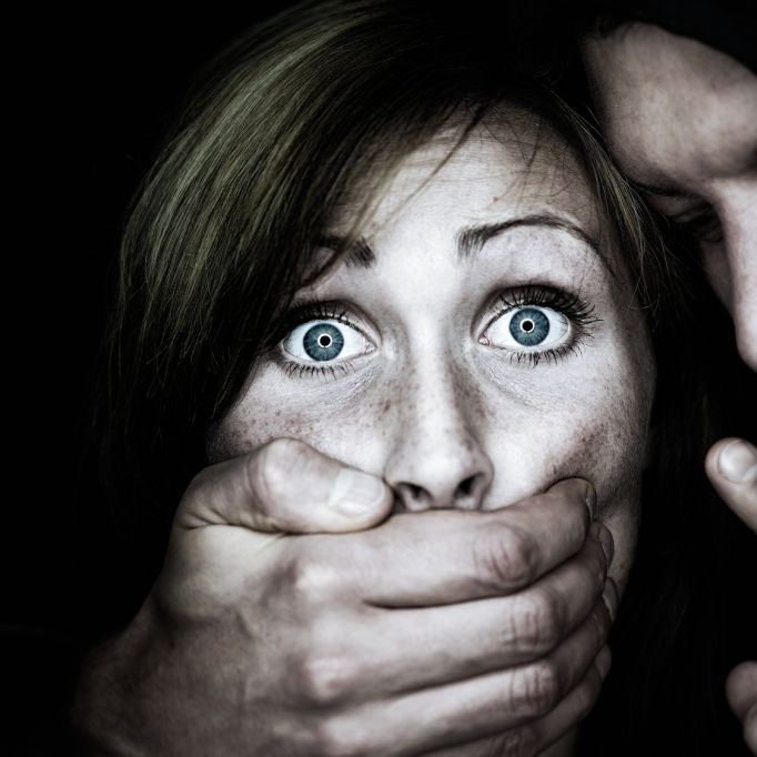 Vergewaltiger bekommt mehr Schmerzensgeld als Opfer Vergewaltiger bekommt mehr Schmerzensgeld als Opfer (Foto)