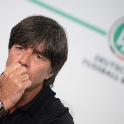 Schande für den Fußball! Das sagt Jogi Löw über Helene Fischer Schande für den Fußball! Das sagt Jogi Löw über Helene Fischer (Foto)