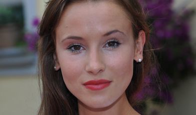 Peri Baumeister privat