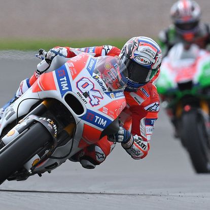 Folger wird auf dem Sachsenring Zweiter hinter Marc Marquéz Folger wird auf dem Sachsenring Zweiter hinter Marc Marquéz (Foto)