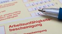 Was dürfen Arbeitnehmer eigentlich tun, wenn sie krankgeschrieben sind, ohne dass es Ärger mit dem Chef gibt?