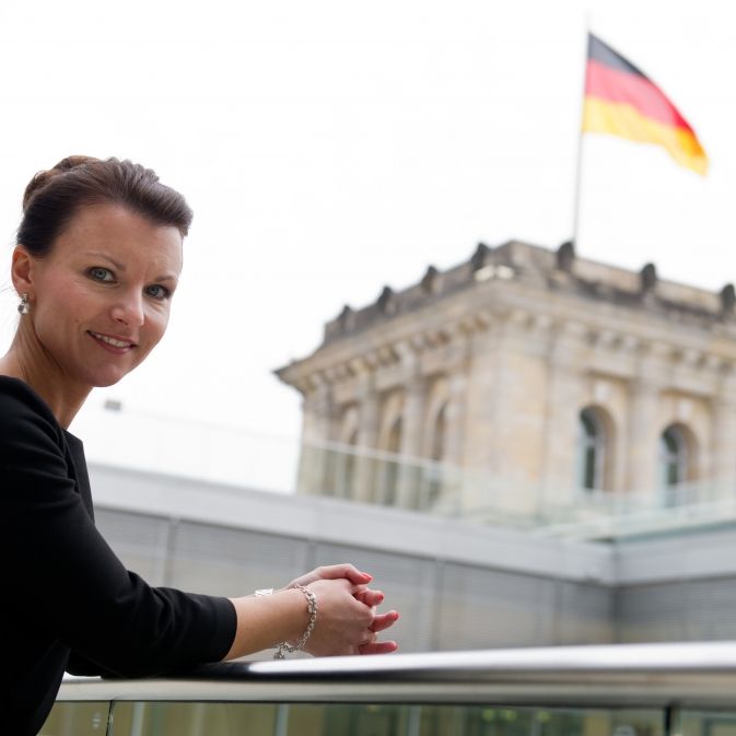 Heißeste Frau in der Politik! Wer ist die heiße Miss Bundestag?