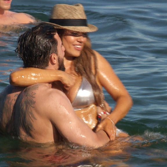 ER verbrachte mit Jessica eine heiße Nacht - doch wer ist raus? ER verbrachte mit Jessica eine heiße Nacht - doch wer ist raus? (Foto)