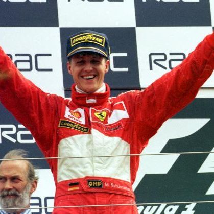 Dieser Schumi-Sieg in Silverstone war wirklich legendär! Dieser Schumi-Sieg in Silverstone war wirklich legendär! (Foto)