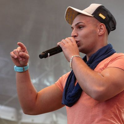 Oben ohne! Hier schneidet Pietro besser ab als Michal T. Oben ohne! Hier schneidet Pietro besser ab als Michal T. (Foto)