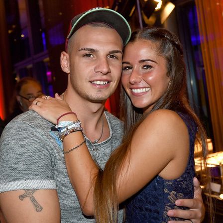 DIESEN Mann teilen sich Sarah und Pietro DIESEN Mann teilen sich Sarah und Pietro (Foto)