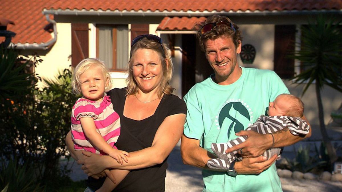 Familie Messerschmidt besitzt mehrere Surfcamps in Portugal, doch die Arbeit wird zunehmend zur Belastung. (Foto)