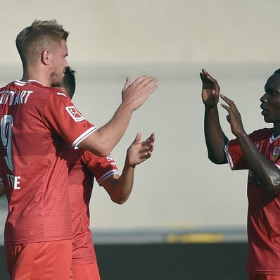 Das hatte sich VfB Stuttgart anders vorgestellt: 1 : 2 gegen FC Bayern