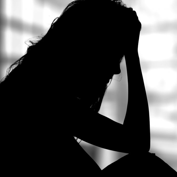 Mädchen von Lehrer in den Selbstmord getrieben - aus DIESEM Grund