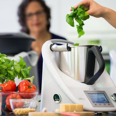 Schon ausverkauft? DAS kann die Quigg Küchenmaschine! Schon ausverkauft? DAS kann die Quigg Küchenmaschine! (Foto)
