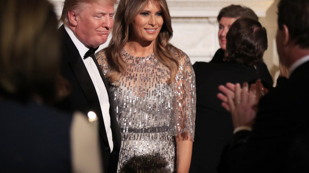 Für manche Beobachter ein eigenartiges Paar: Donald und Melania Trump. (Foto)