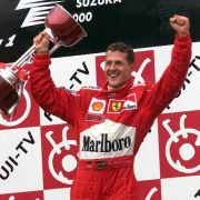 Seinen vorzeitigen WM-Sieg beim Japan-GP feierte Schumacher euphorisch. Seinen vorzeitigen WM-Sieg beim Japan-GP feierte Schumacher euphorisch.