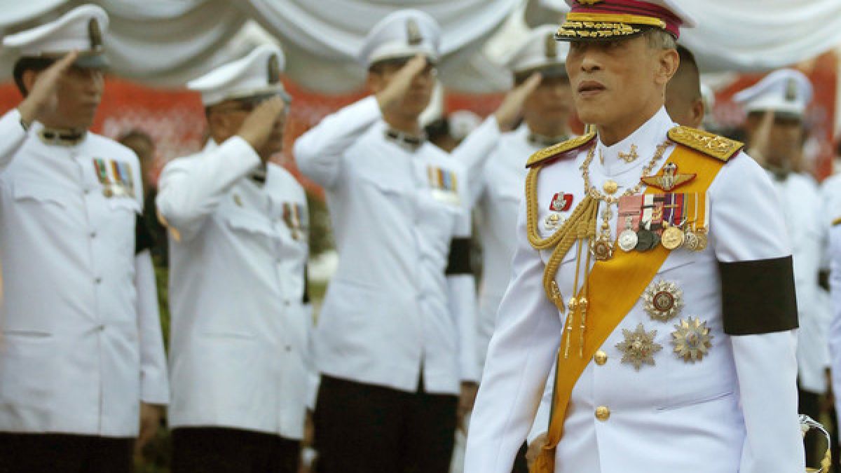 König Bhumibol wird in Thailand in diesen Tagen beerdigt. Seit einem Jahr herrscht Staatstrauer. (Foto)