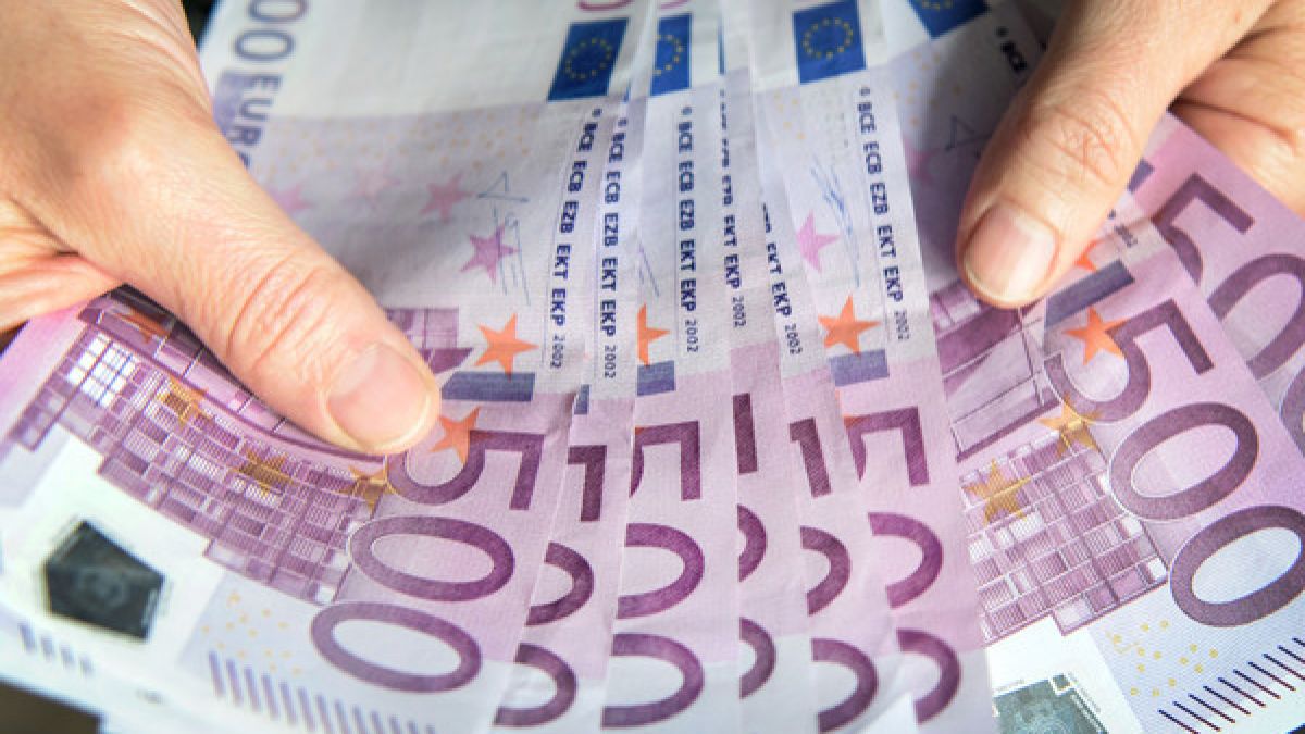 Euromillionen Heute Am 14 11 17 Alle Gewinnzahlen Und Quoten Der Euromillions Aktuell News De