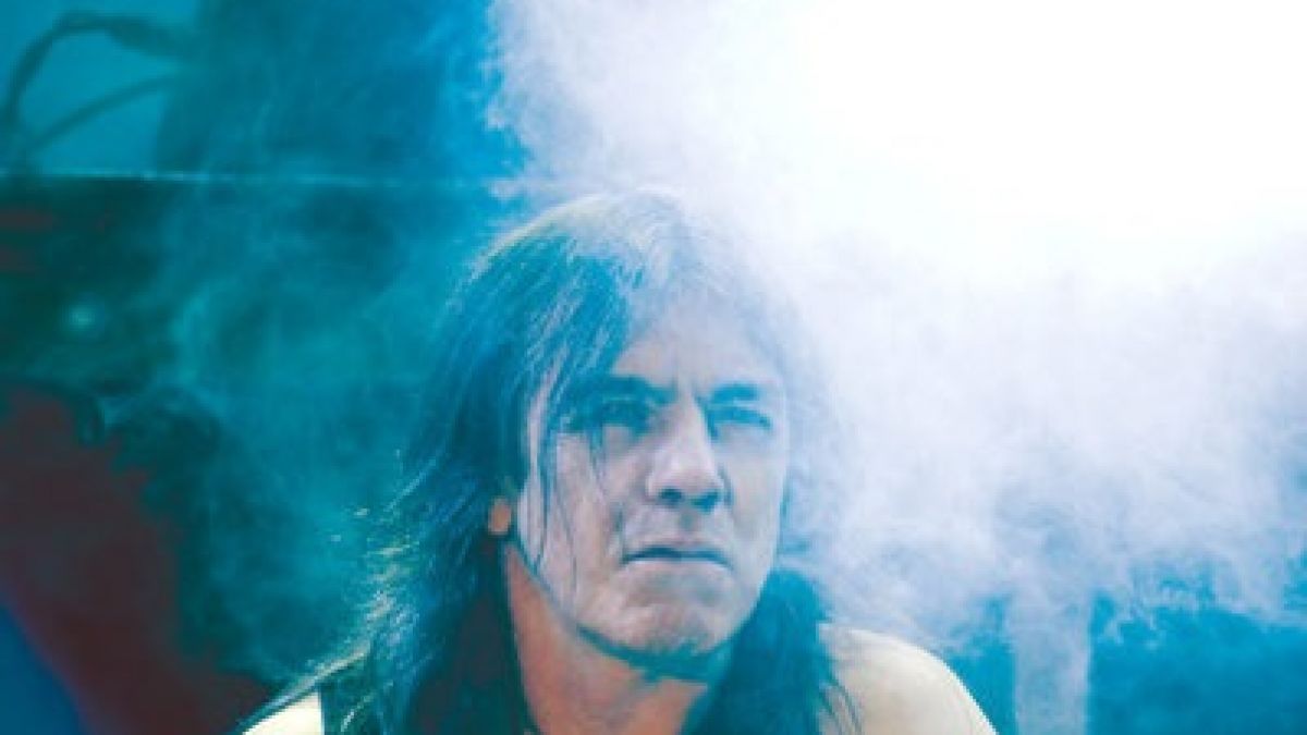 Malcolm Young, Gitarrist der australischen Hard-Rock-Band AC/DC im Jahr 2010. (Foto)