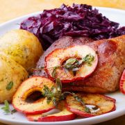 Die Weihnachtszeit ist vor allem auch ein kulinarisches Fest. Die Weihnachtszeit ist vor allem auch ein kulinarisches Fest.