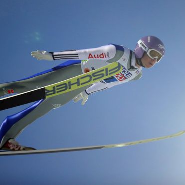 Freitag verpasst knapp Sieg zum Tournee-Auftakt - Stoch siegt Freitag verpasst knapp Sieg zum Tournee-Auftakt - Stoch siegt (Foto)