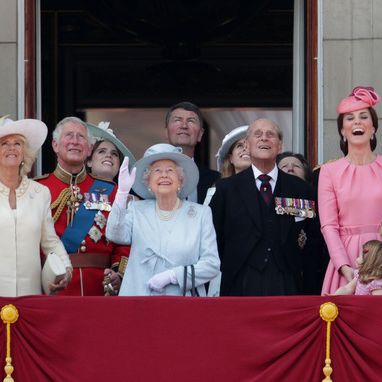 Royale Rente? DIESER Royal will kürzer treten Royale Rente? DIESER Royal will kürzer treten (Foto)