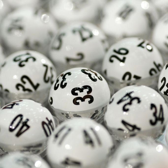 Die "Lotto am Samstag"-Gewinnzahlen und Quoten aktuell Die "Lotto am Samstag"-Gewinnzahlen und Quoten aktuell (Foto)