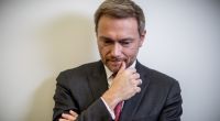 FDP-Chef Christian Lindner weiß um seine Außenwirkung - doch der schönste Politiker Deutschlands ist er trotzdem nicht.