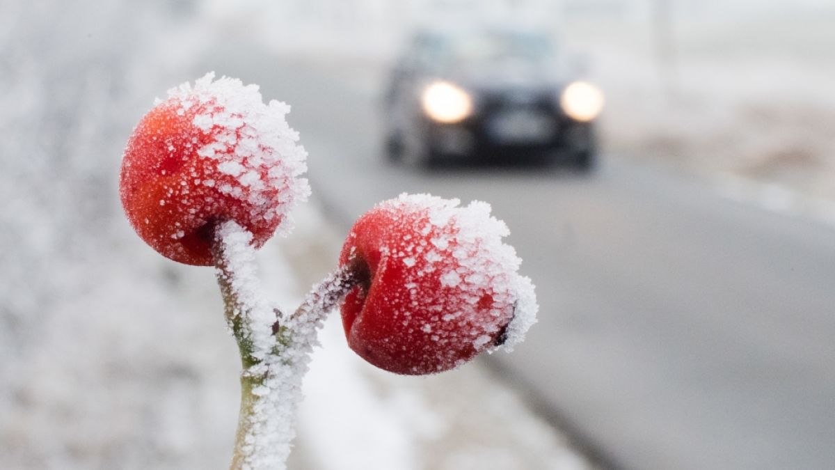 Frost und gefrierende Nässe sorgen für Glätte auf den Straßen. (Foto)