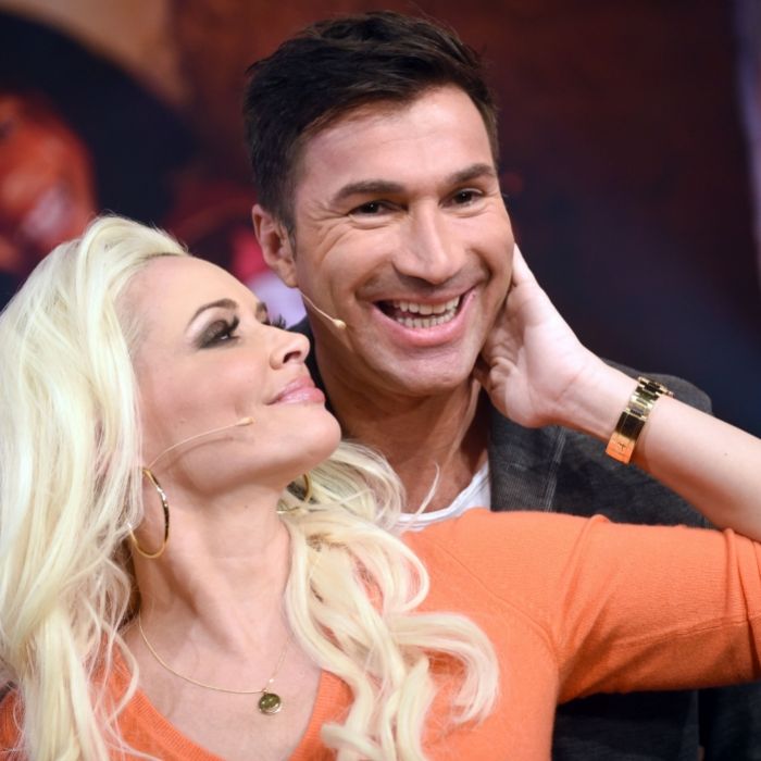 Jetzt gilt Lucas Cordalis' Aufmerksamkeit einer anderen Jetzt gilt Lucas Cordalis' Aufmerksamkeit einer anderen (Foto)