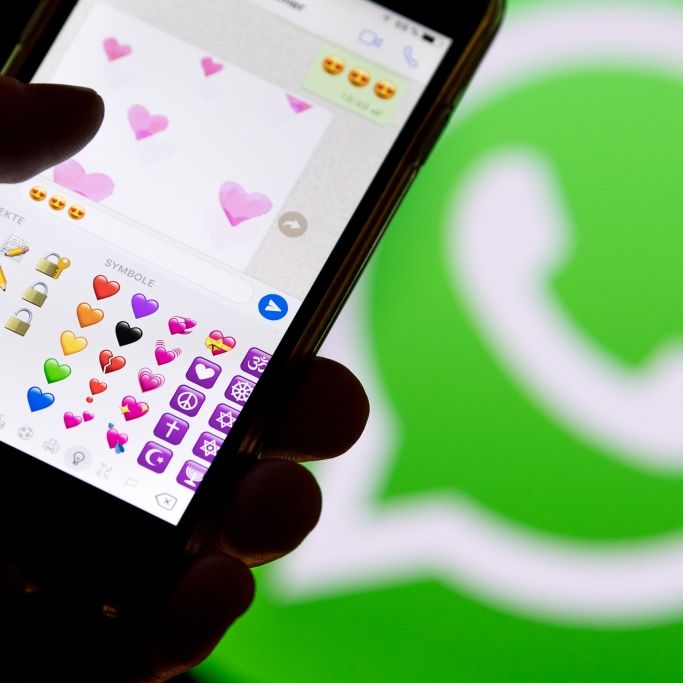 Mehrere Jahre Haft! Gruppenvergewaltiger suchten Opfer per Whatsapp