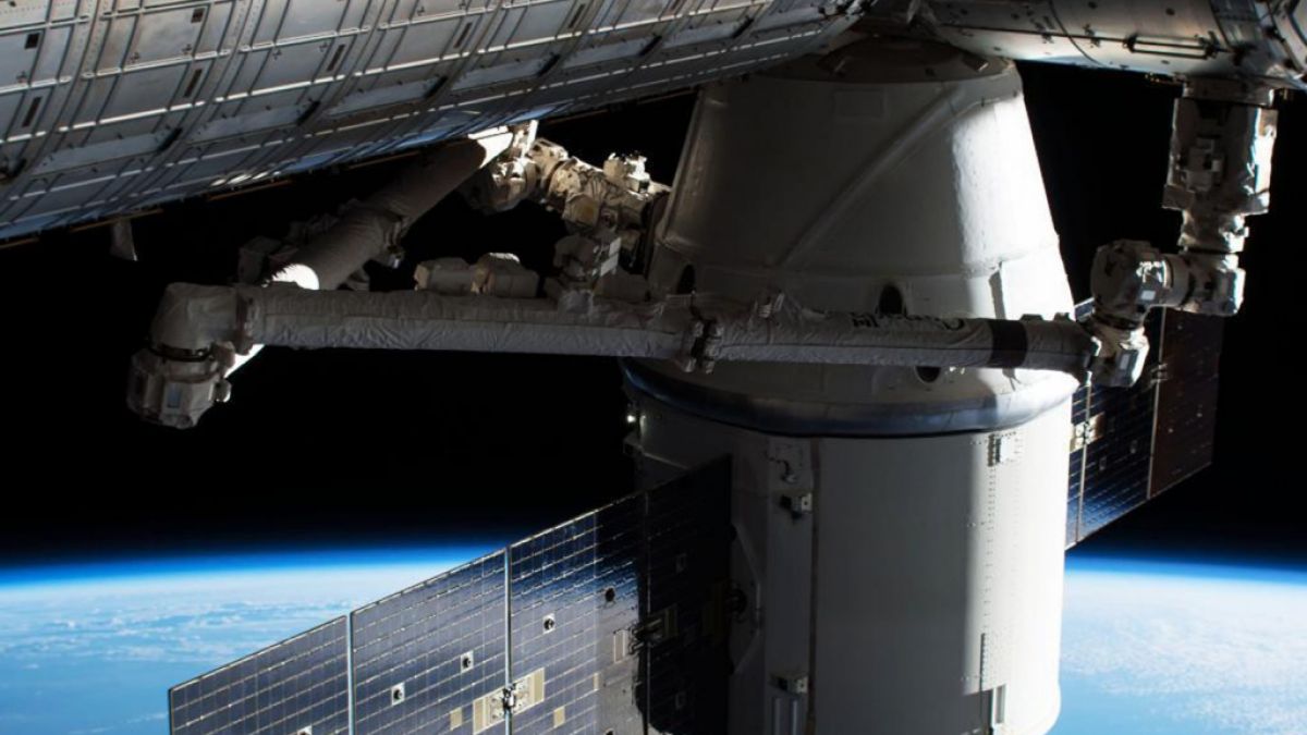 Wurde neben der ISS ein Ufo gesichtet? (Foto)