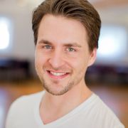 Alexander Klaws würde gerne mit Helene Fischer arbeiten. Alexander Klaws würde gerne mit Helene Fischer arbeiten.