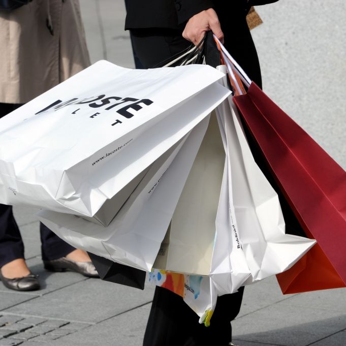 Shoppen am Pfingstmontag? Hier waren die Geschäfte geöffnet Shoppen am Pfingstmontag? Hier waren die Geschäfte geöffnet (Foto)