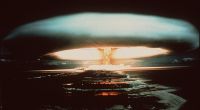 Laut einer aktuellen Studie reichen 100 Atombomben, um unsere Welt nachhaltig zu zerstören. Gut, dass es 15.000 Atombomben auf der ganzen Welt gibt.