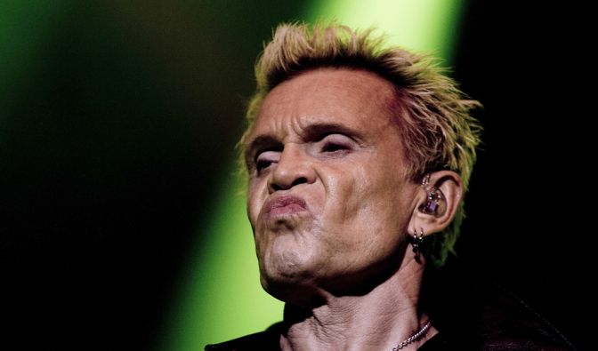 Billy Idol krank