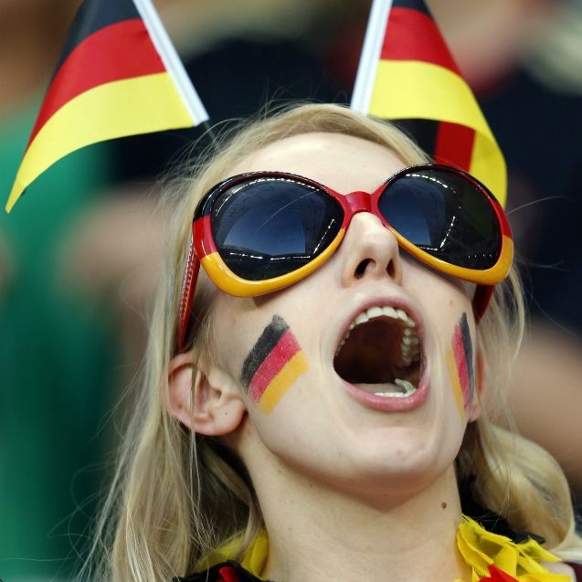 SO sexy verfolgten die Stars das WM-Aus SO sexy verfolgten die Stars das WM-Aus (Foto)