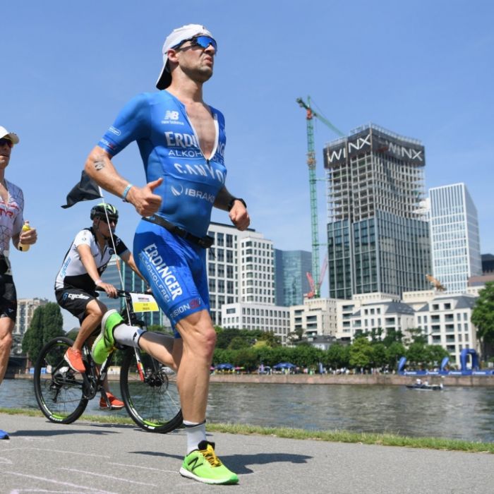 Frodeno holt EM-Titel beim Triathlon in Frankfurt Frodeno holt EM-Titel beim Triathlon in Frankfurt (Foto)