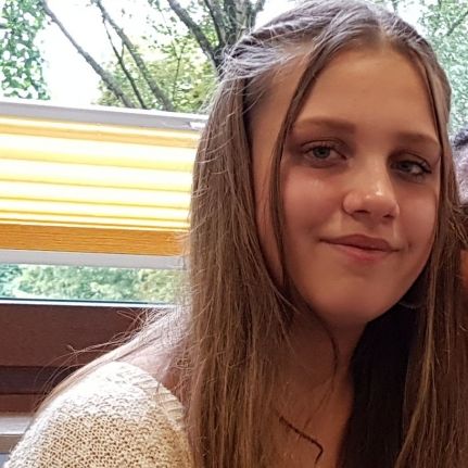 Valentina (13) vermisst! Polizei fahndet nach Teenie