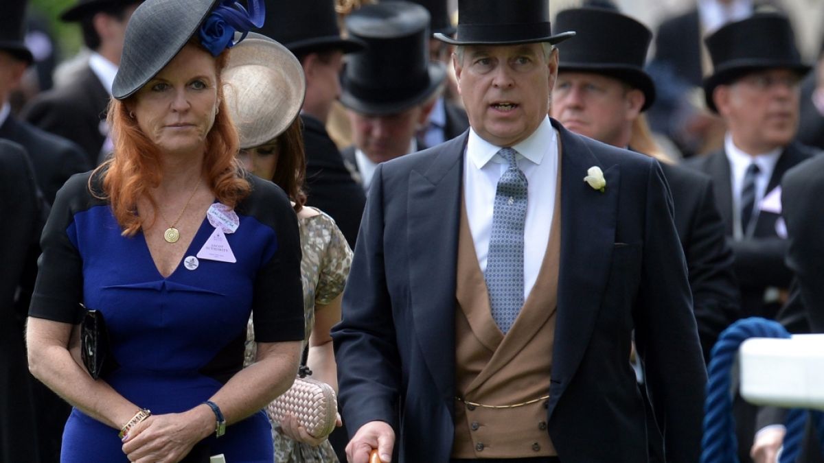 Gut 22 Jahre nach der Scheidung scheinen sich Sarah Ferguson und Prinz Andrew wieder gut zu verstehen. (Foto)