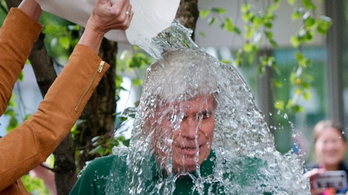 Die "Ice Bucket Challenge" fand zu einem guten Zweck statt. Die neue "Hot Water Challenge" ist jedoch lebensgefährlich. (Symbolbild) (Foto)