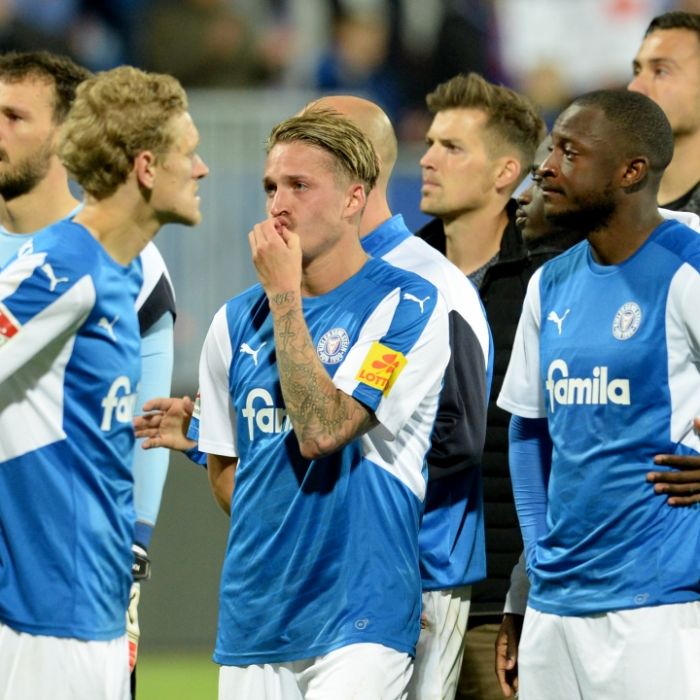 Holstein Kiel  gewinnt gegen Greuther Fürth klar