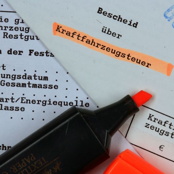 Kfz-Steuererhöhung! Mit DIESEM Trick sparen Sie bares Geld Kfz-Steuererhöhung! Mit DIESEM Trick sparen Sie bares Geld (Foto)