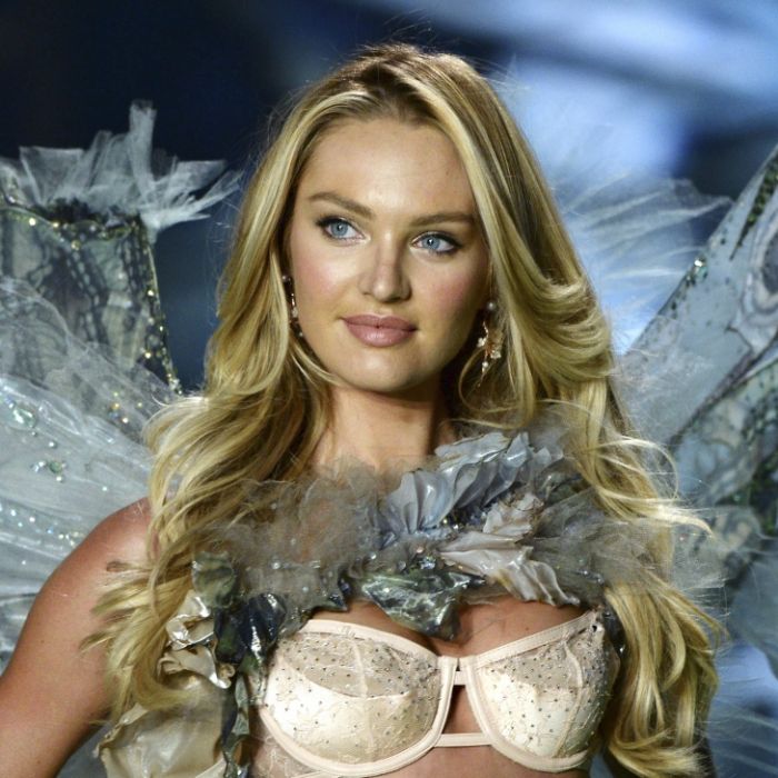 Victoria's-Secret-Engel lässt für DIESEN Mann die Hüllen fallen