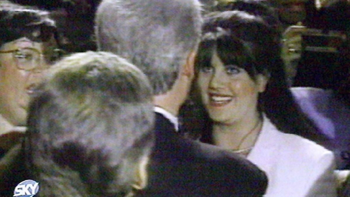 Monica Lewinsky und Bill Clinton kamen sich äußerst nahe. (Foto)