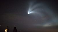 Eine Falcon-9-Rakete landete erstmals auf kalifornischem Festland.